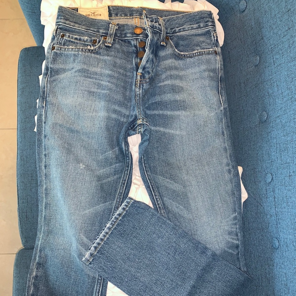 Hollister men’s jeans
